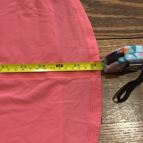 Lululemon Pink Tank in perfect condition! - Picture 9 of 9